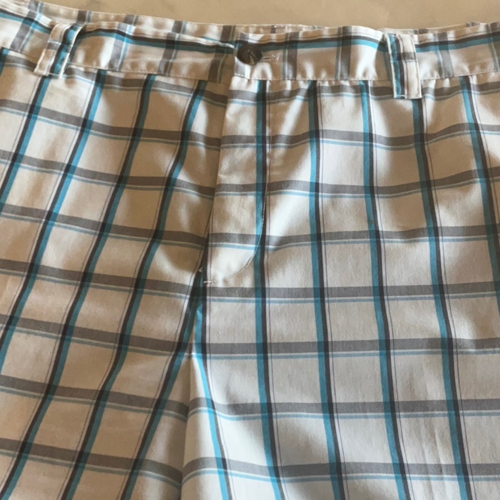 MENS ADIDAS GOLF SHORTS